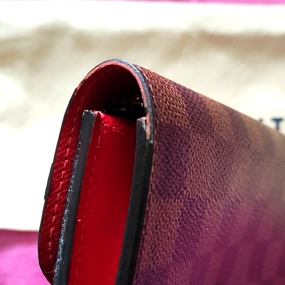 Louis Vuitton wallet - Picture 9 of 11